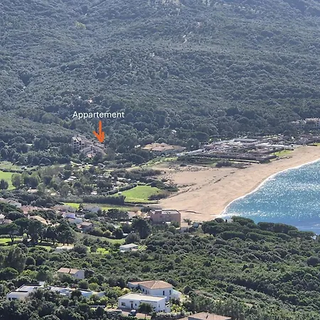 With Sea View דירה *